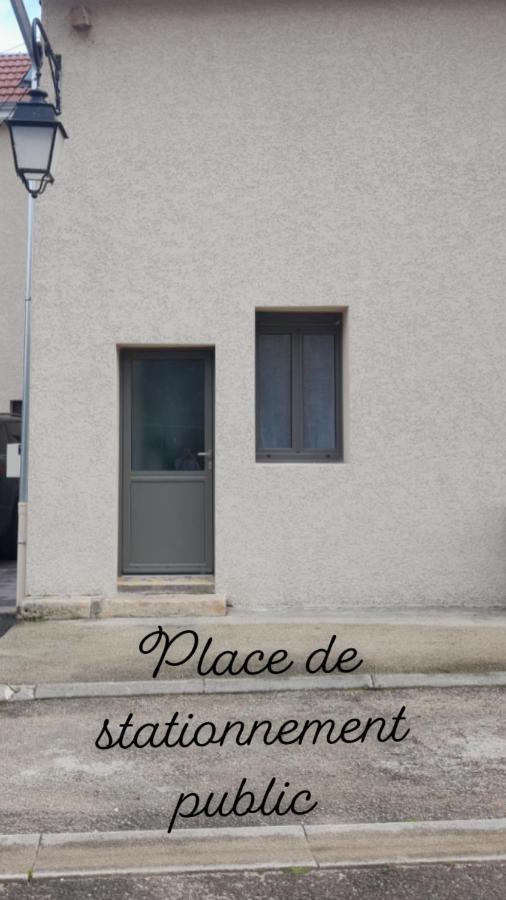 Appartement Le Moderne Ideal Pour Couples Et Professionnels Ornans Esterno foto