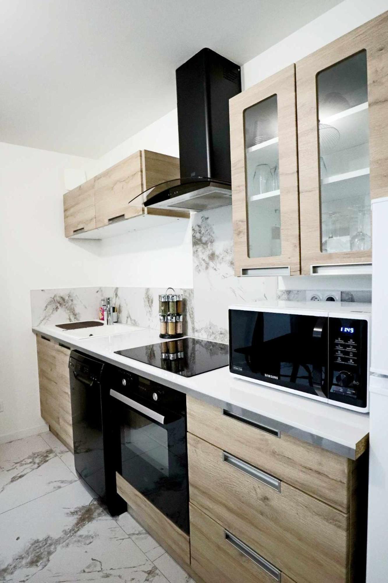 Appartement Le Moderne Ideal Pour Couples Et Professionnels Ornans Esterno foto